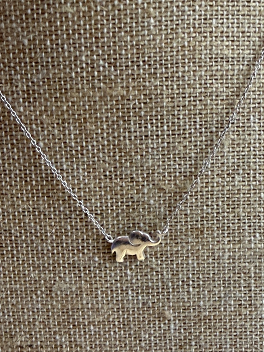 Elephant Pendant Necklace in Silver Tone sterling 925